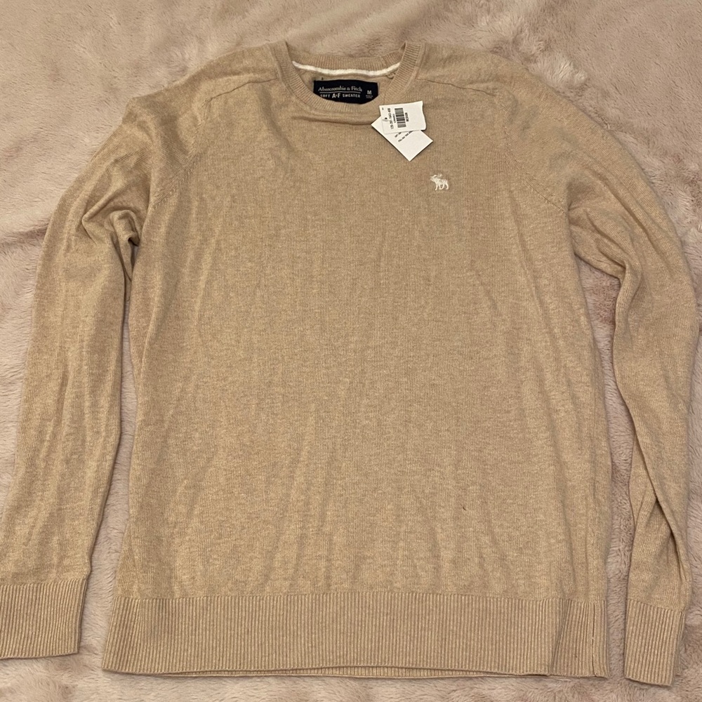 Men’s Abercrombie & Fitch Cream Sweater NWT
